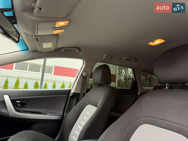 Универсал Kia Ceed 2015 в Луцке