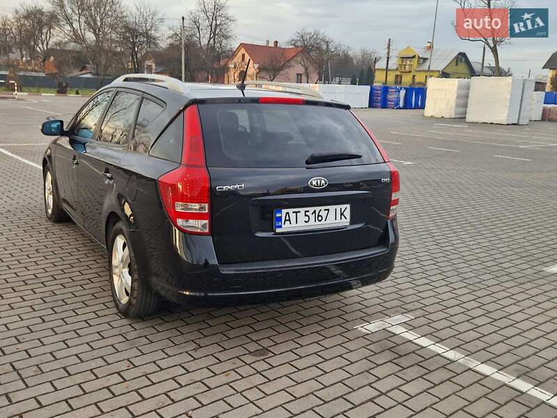 Універсал Kia Ceed 2011 в Коломиї