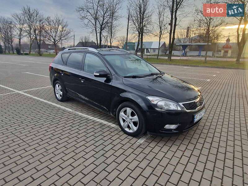 Універсал Kia Ceed 2011 в Коломиї