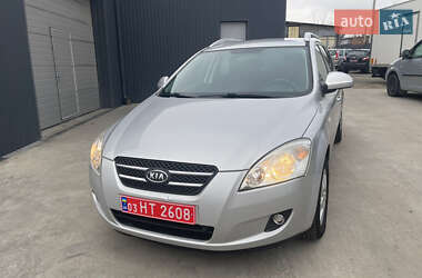 Универсал Kia Ceed 2009 в Ровно