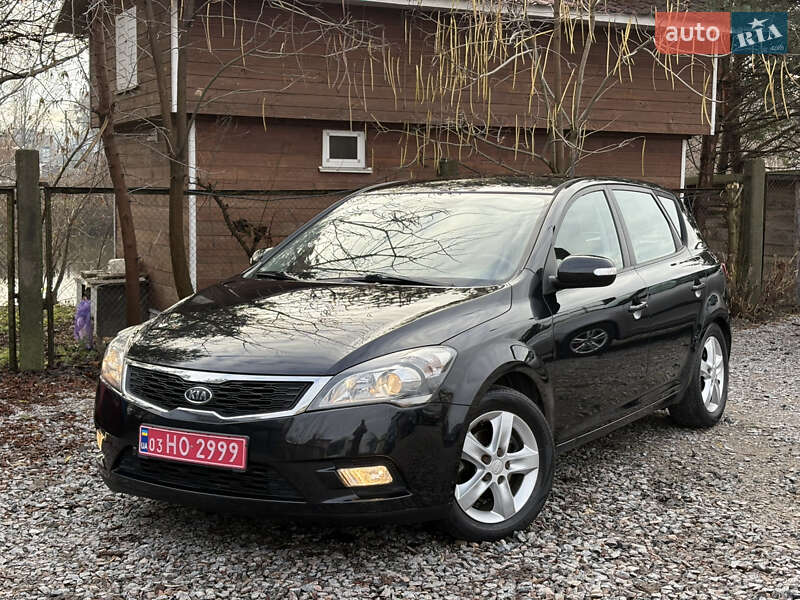 Хэтчбек Kia Ceed 2011 в Белой Церкви