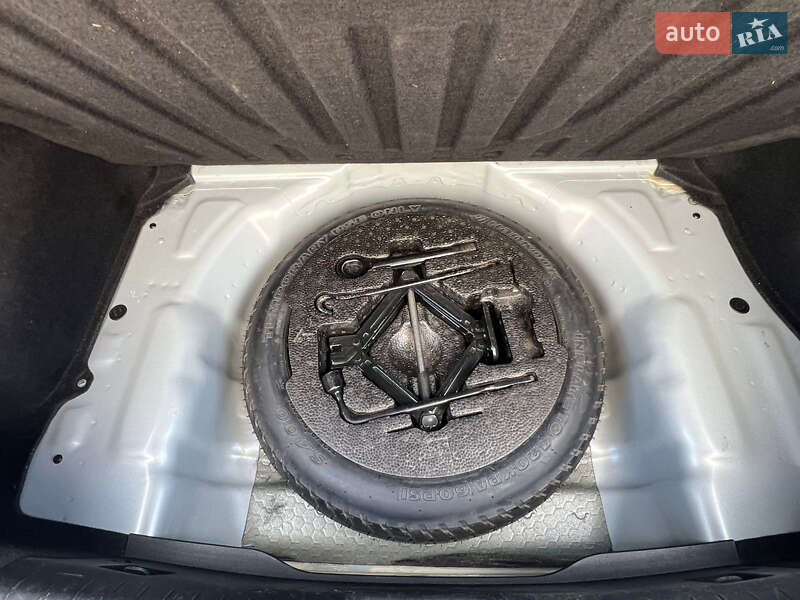 Хетчбек Kia Ceed 2010 в Івано-Франківську