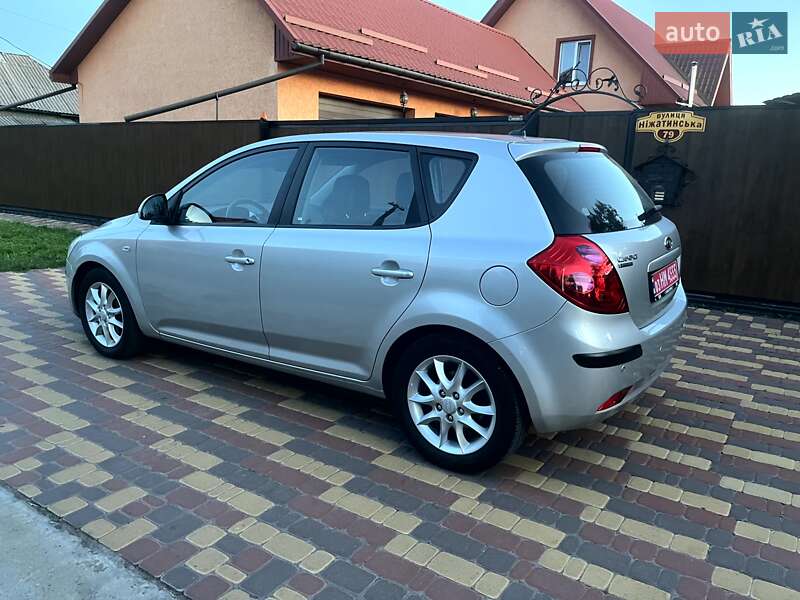Хетчбек Kia Ceed 2007 в Ніжині