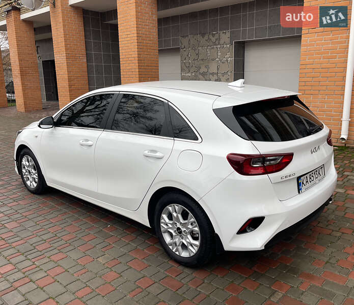 Хетчбек Kia Ceed 2023 в Києві фото 6 Хетчбек Kia Ceed 2023 в Києві