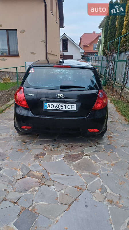 Хэтчбек Kia Ceed 2008 в Ужгороде фото 2 Хэтчбек Kia Ceed 2008 в Ужгороде