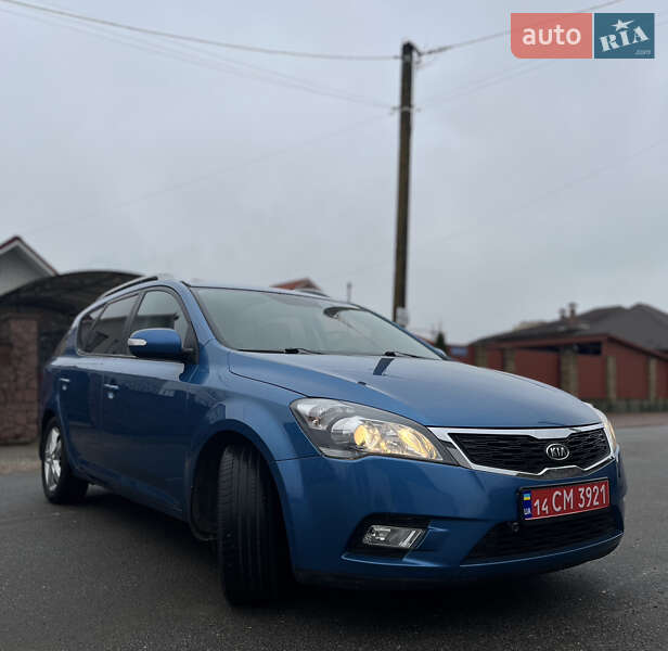 Универсал Kia Ceed 2011 в Житомире