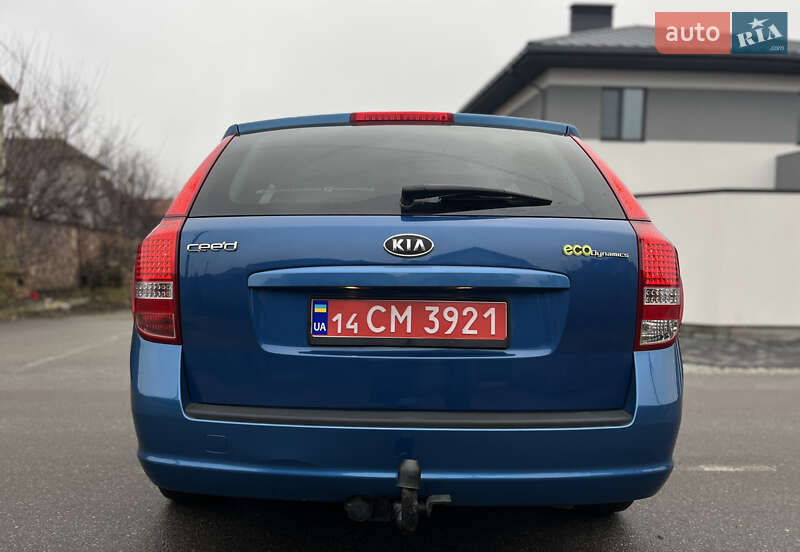 Универсал Kia Ceed 2011 в Житомире