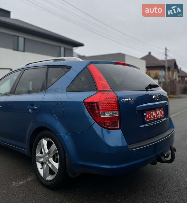 Универсал Kia Ceed 2011 в Житомире