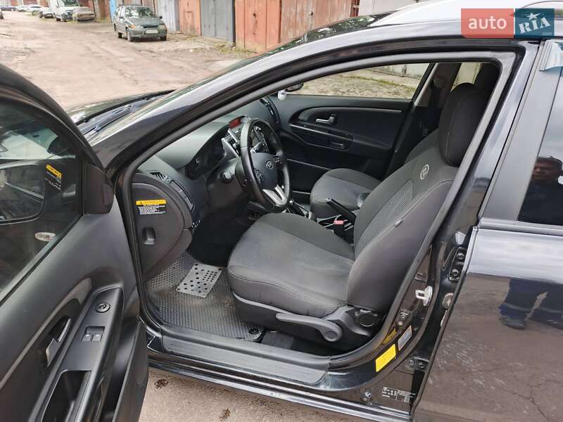Універсал Kia Ceed 2012 в Житомирі