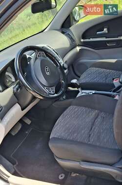 Универсал Kia Ceed 2008 в Рафаловке