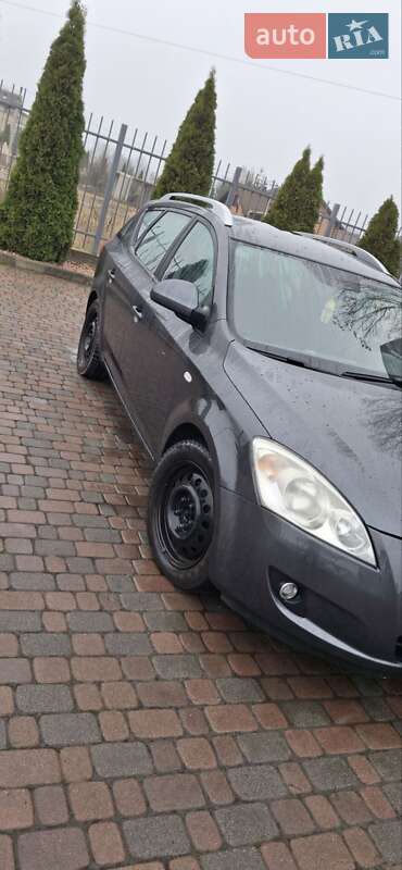 Универсал Kia Ceed 2008 в Рафаловке