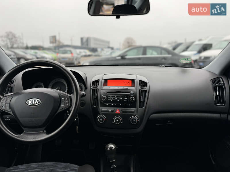 Універсал Kia Ceed 2008 в Києві фото 46 Універсал Kia Ceed 2008 в Києві