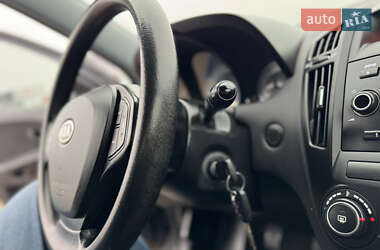 Универсал Kia Ceed 2008 в Киеве