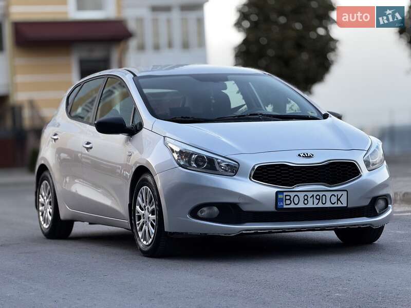 Хэтчбек Kia Ceed 2012 в Тернополе