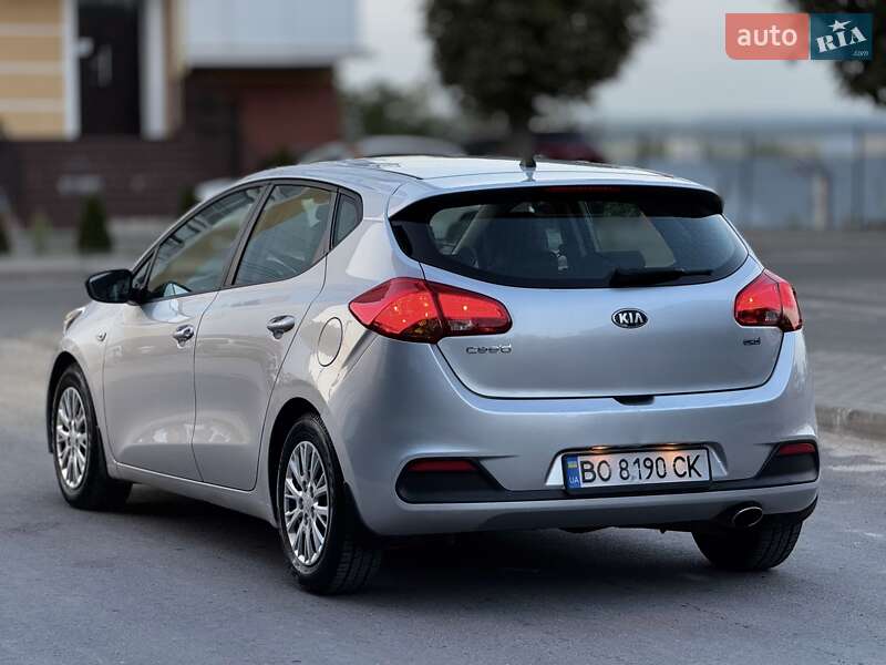 Хэтчбек Kia Ceed 2012 в Тернополе