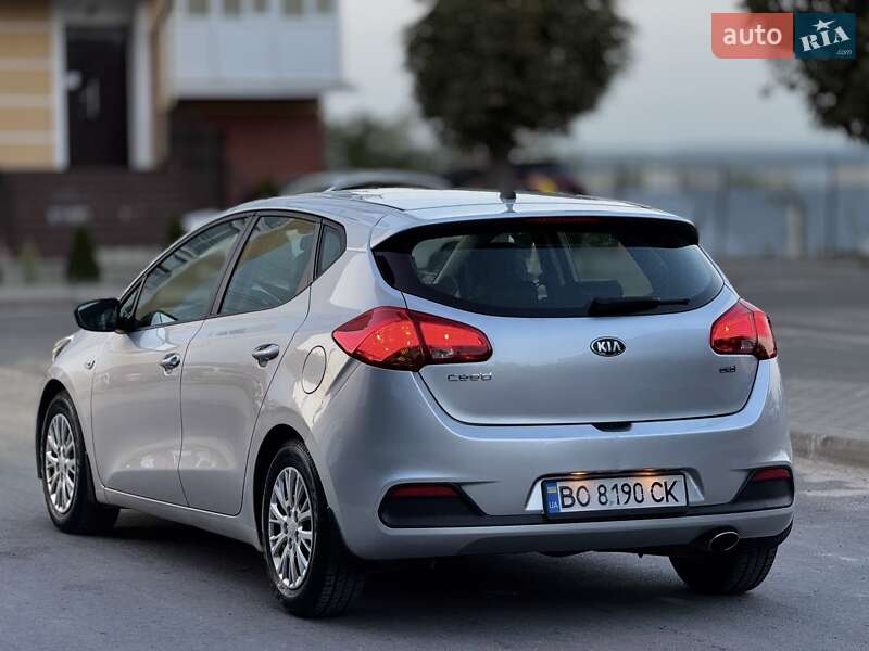 Хэтчбек Kia Ceed 2012 в Тернополе