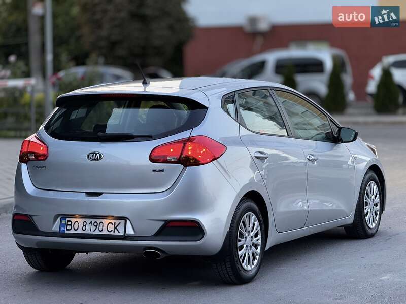 Хэтчбек Kia Ceed 2012 в Тернополе