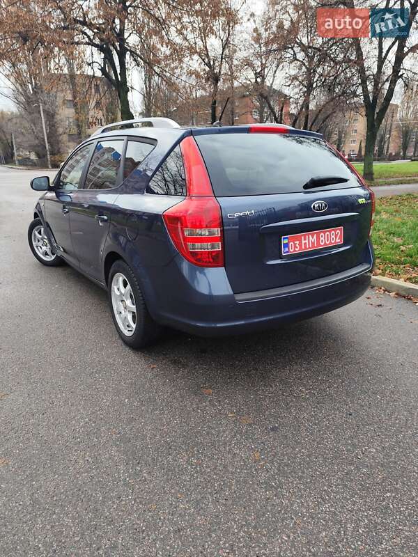 Универсал Kia Ceed 2009 в Белой Церкви фото 8 Универсал Kia Ceed 2009 в Белой Церкви