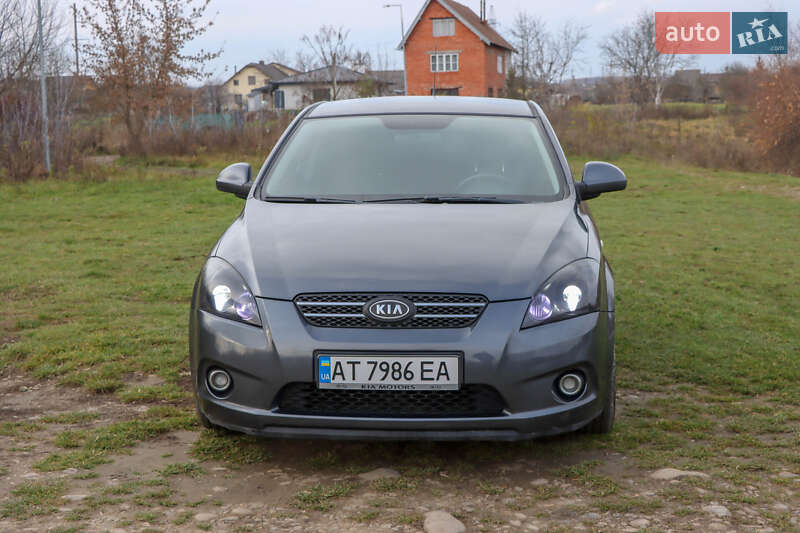 Хэтчбек Kia Ceed 2008 в Ивано-Франковске