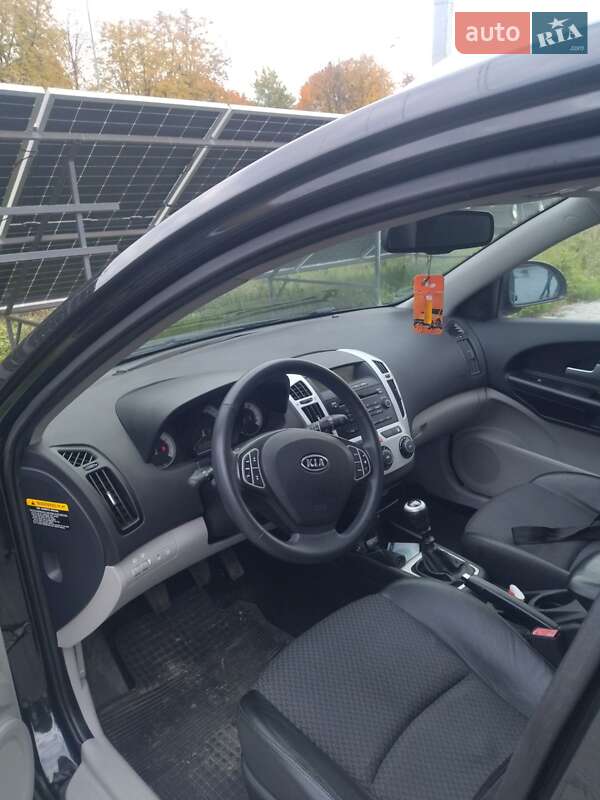 Универсал Kia Ceed 2007 в Виннице