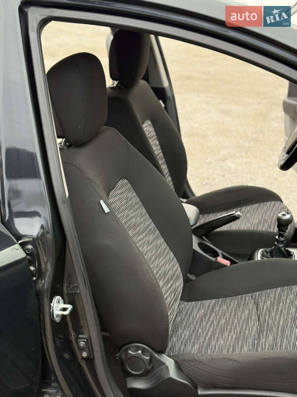 Хетчбек Kia Ceed 2008 в Кропивницькому