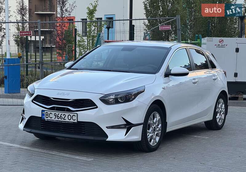 Хэтчбек Kia Ceed 2022 в Львове