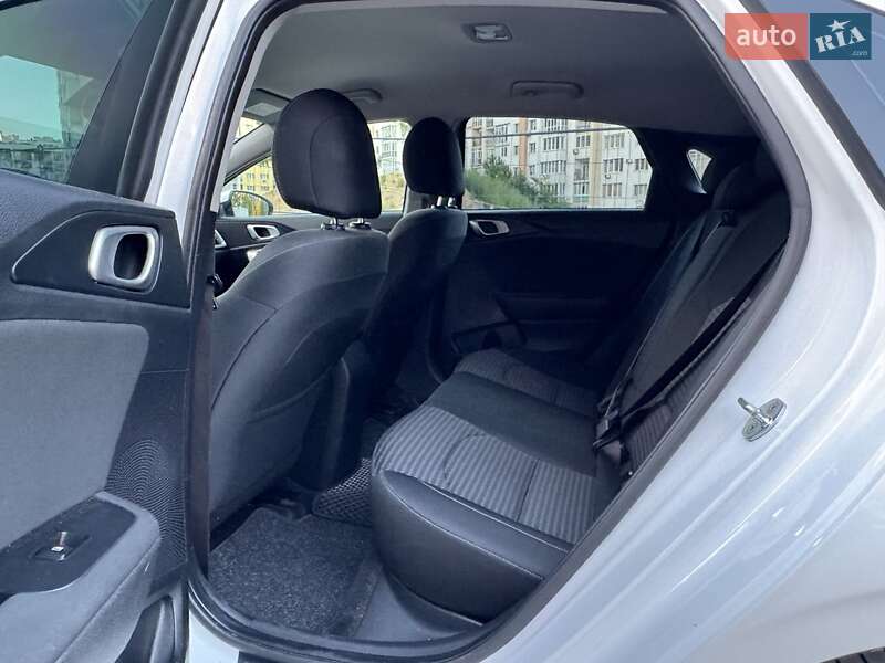 Хэтчбек Kia Ceed 2022 в Львове