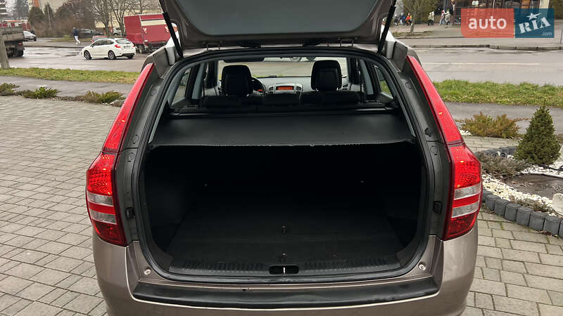 Универсал Kia Ceed 2008 в Львове