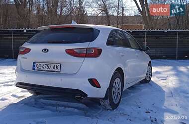 Хэтчбек Kia Ceed 2021 в Днепре