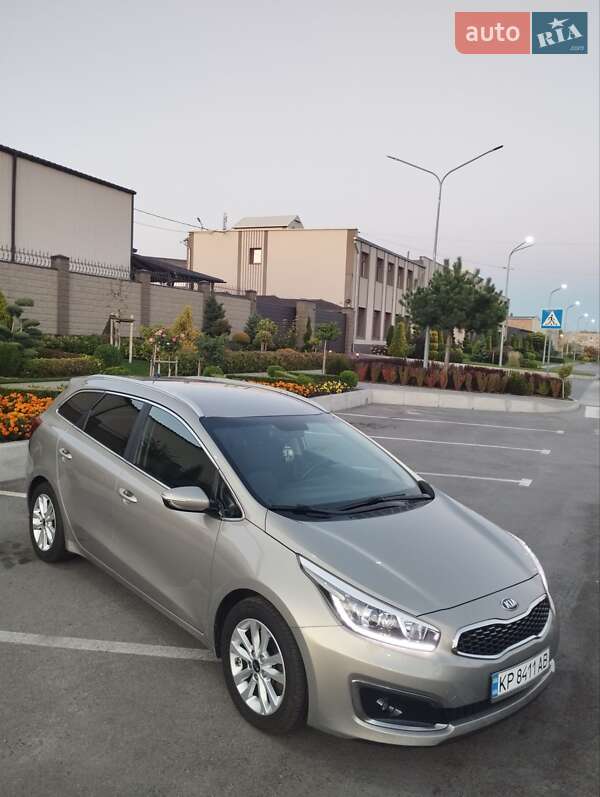 Универсал Kia Ceed 2016 в Черновцах фото 9 Универсал Kia Ceed 2016 в Черновцах