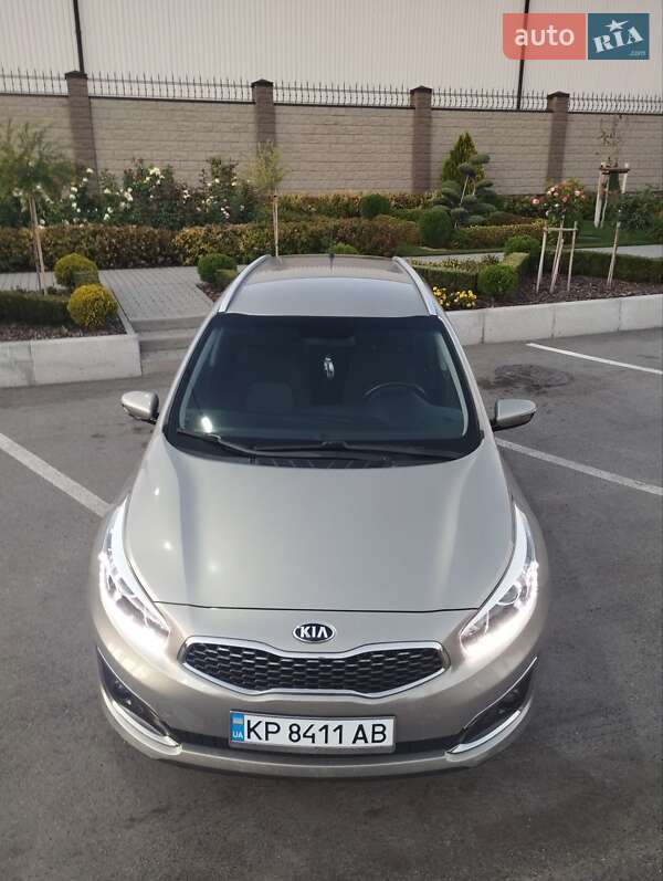 Универсал Kia Ceed 2016 в Черновцах фото 24 Универсал Kia Ceed 2016 в Черновцах