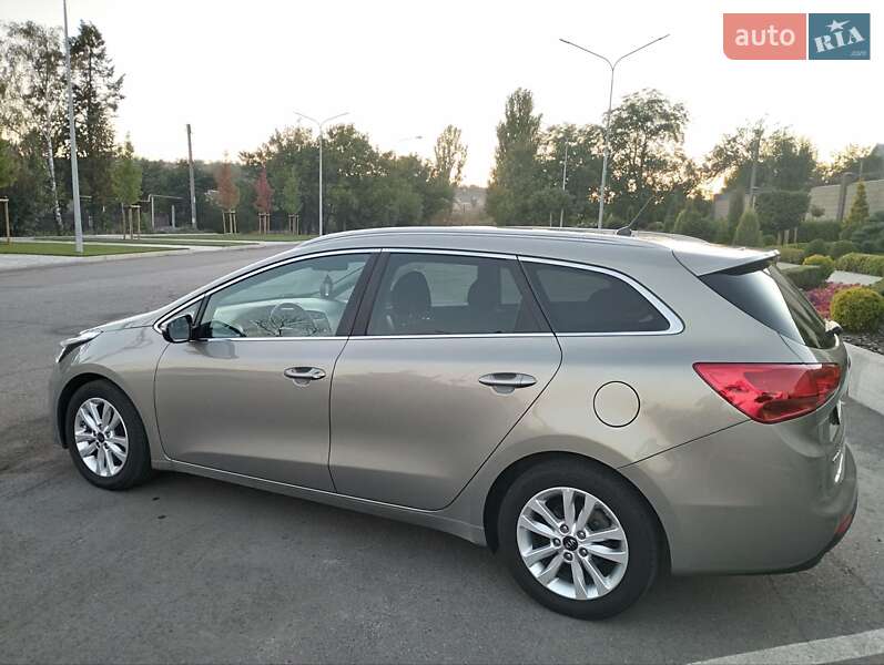 Универсал Kia Ceed 2016 в Черновцах фото 65 Универсал Kia Ceed 2016 в Черновцах