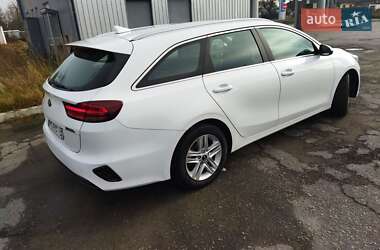 Универсал Kia Ceed 2021 в Звягеле