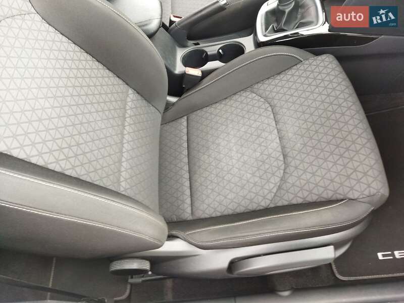 Универсал Kia Ceed 2021 в Звягеле