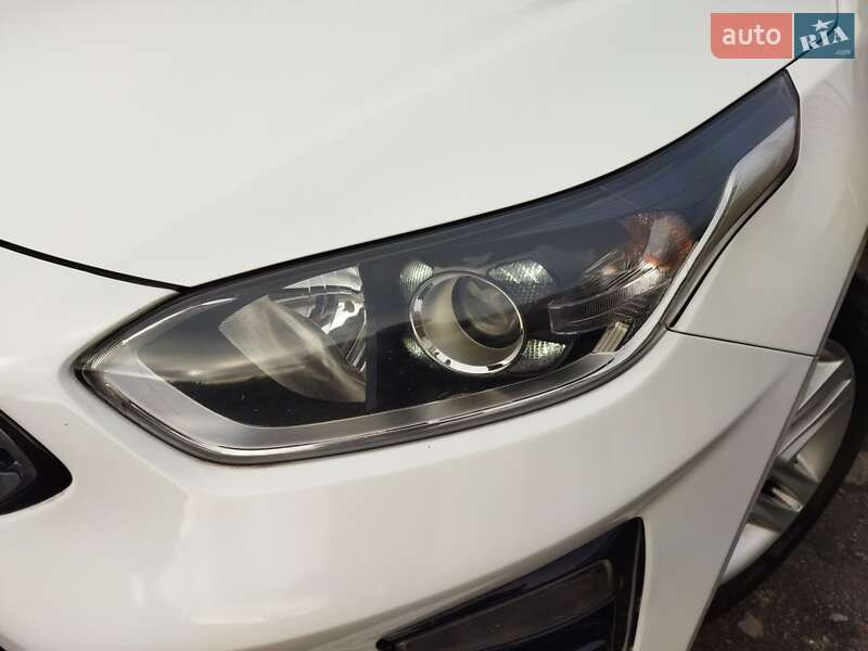 Универсал Kia Ceed 2021 в Звягеле