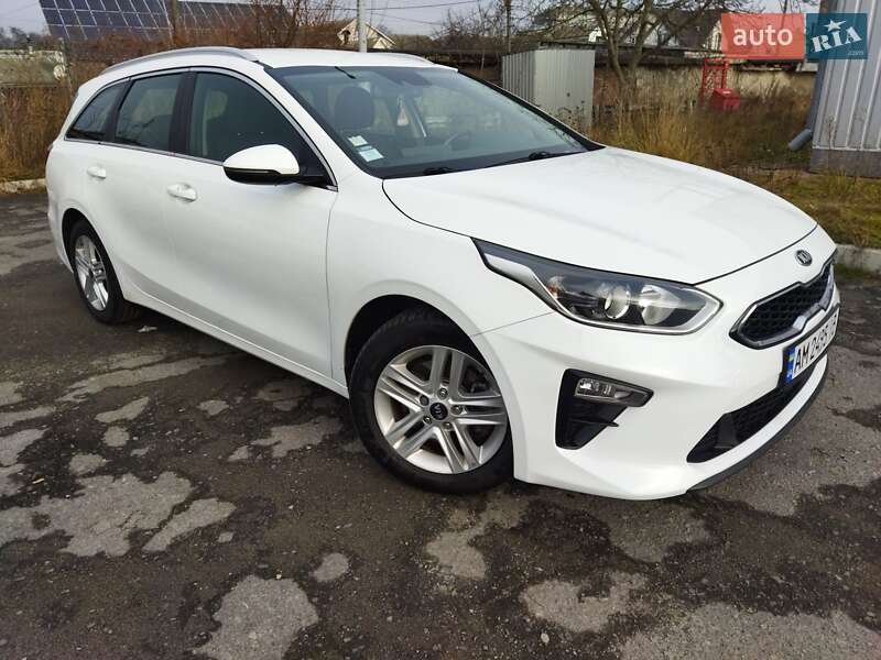 Универсал Kia Ceed 2021 в Звягеле