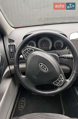 Хэтчбек Kia Ceed 2008 в Дрогобыче