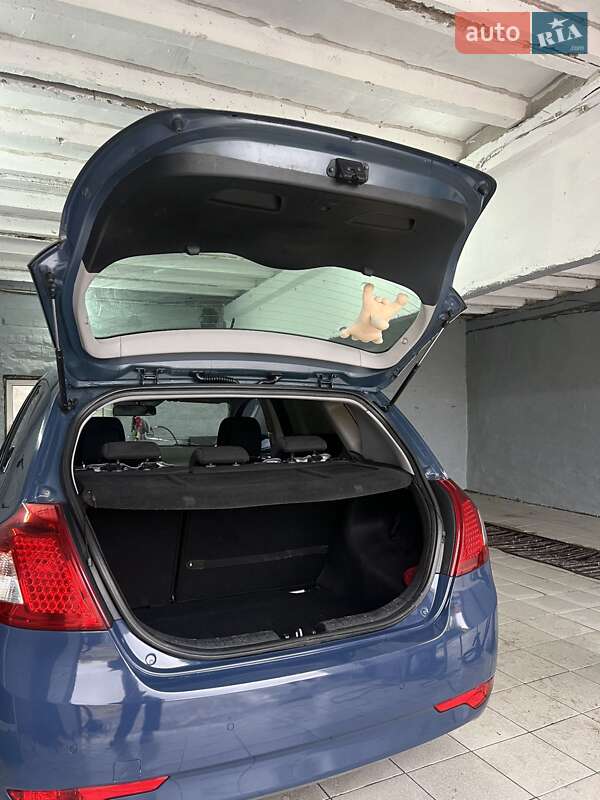 Хэтчбек Kia Ceed 2010 в Нежине