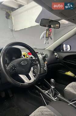 Хетчбек Kia Ceed 2010 в Ніжині