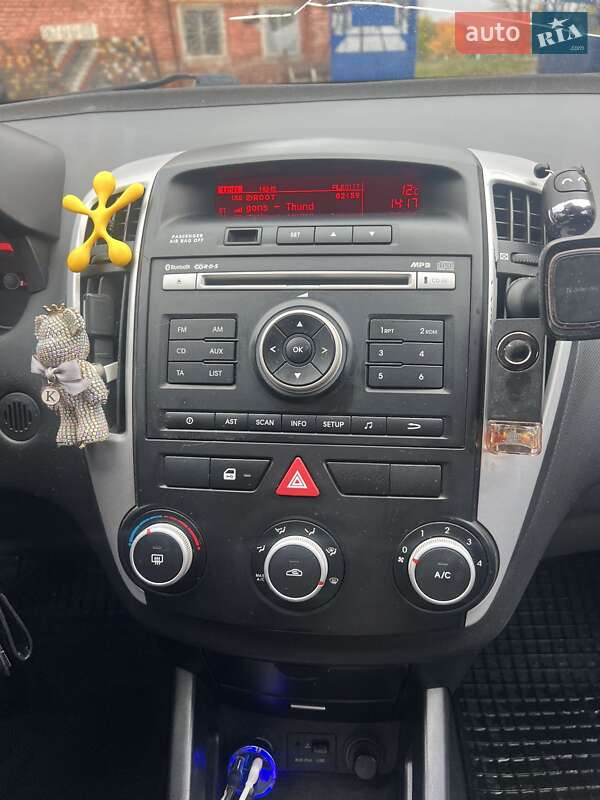 Хэтчбек Kia Ceed 2010 в Нежине