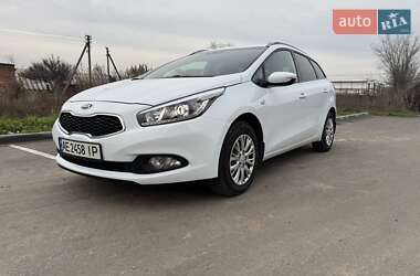 Універсал Kia Ceed 2013 в Дніпрі