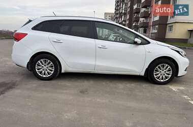 Універсал Kia Ceed 2013 в Дніпрі