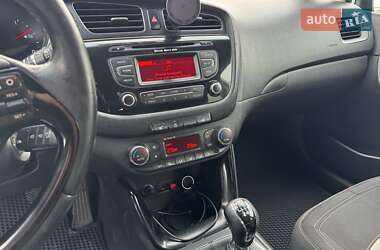 Універсал Kia Ceed 2013 в Дніпрі
