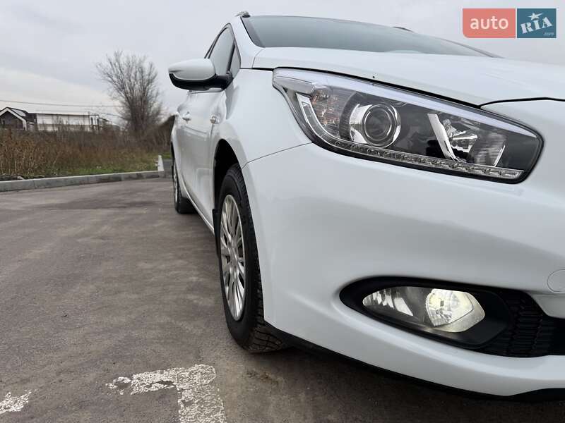 Универсал Kia Ceed 2013 в Днепре фото 12 Универсал Kia Ceed 2013 в Днепре