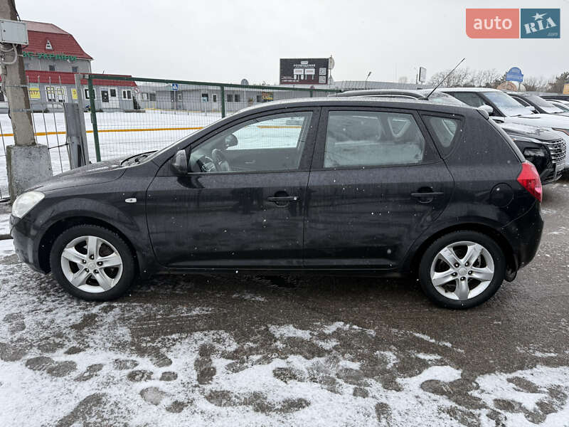 Хэтчбек Kia Ceed 2008 в Киеве фото 2 Хэтчбек Kia Ceed 2008 в Киеве