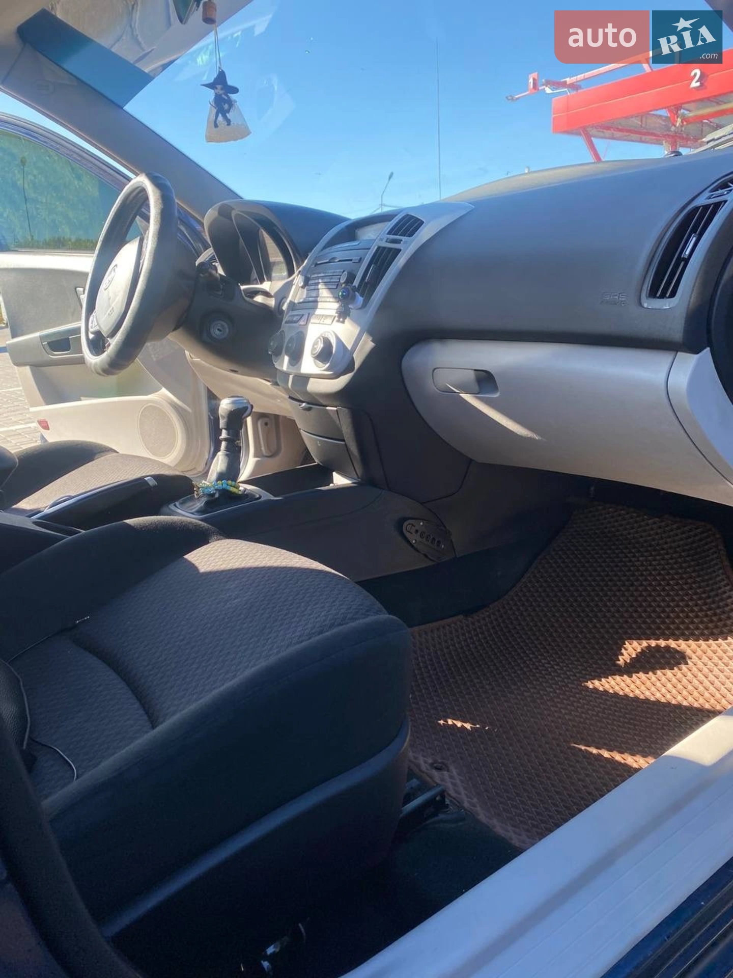 Kia Ceed 2007 VIN U5YFF52428L021930 фото оголошення 4 з 10