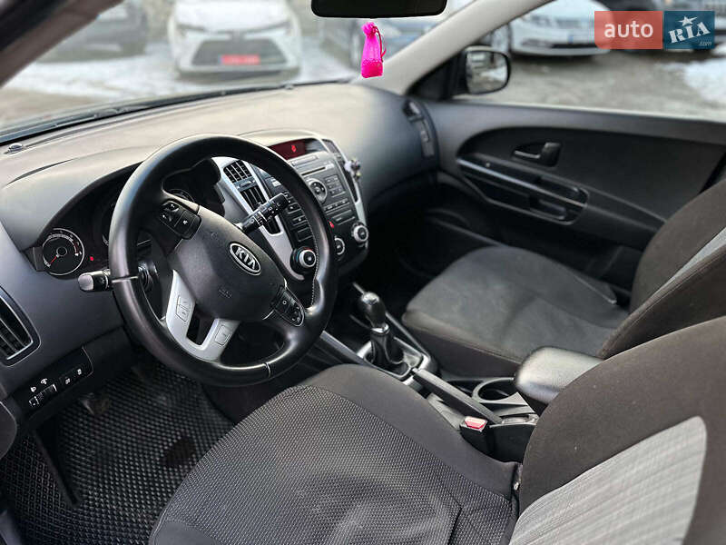 Универсал Kia Ceed 2010 в Виннице
