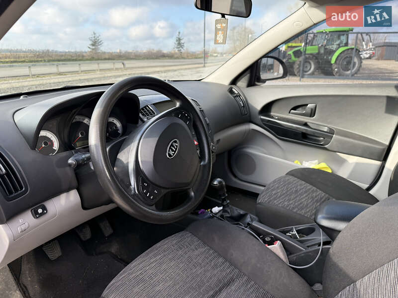 Универсал Kia Ceed 2008 в Тернополе