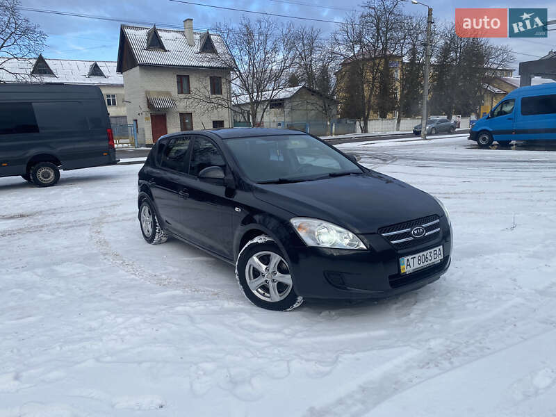 2008 KIA Ceed, VIN U5YFF24428L093695:plate — фото 1 (autoria)