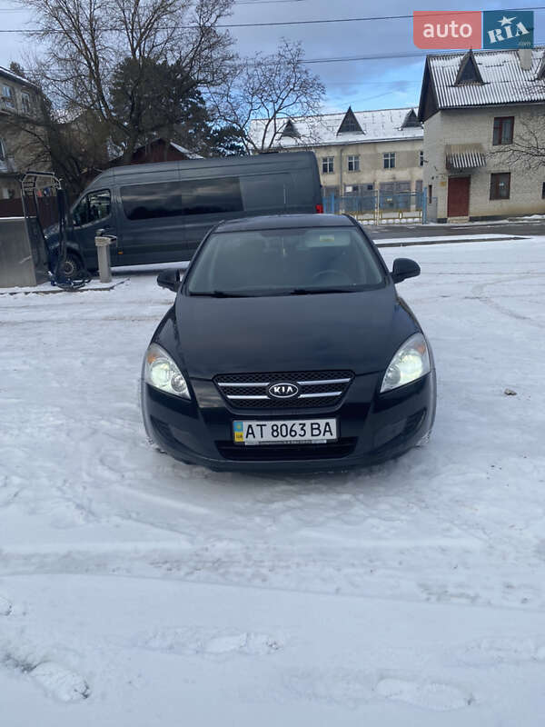 Хэтчбек Kia Ceed 2008 в Ивано-Франковске фото 7 Хэтчбек Kia Ceed 2008 в Ивано-Франковске